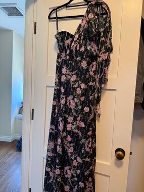 Shoshanna Caprina Floral One-Shoulder Maxi Dress